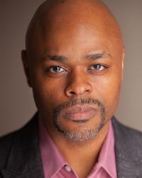 Kenyatta Rogers headshot